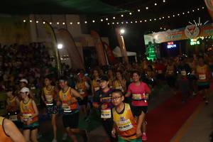 BIB: 084
                            <button type="button" onclick="openModal(9884737)" class="btn btn-primary btn-sm float-right btn-popup" data-toggle="modal" data-target=".modal-high-quality">
                        <i class="fas fa-shopping-cart"></i> Add to Cart
                    </button>
                                            <button type="button" onclick="isThisMe(9884737, true)" class="btn btn-success btn-sm float-right btn-popup btn-isme hidden" data-toggle="tooltip" data-placement="bottom" title="นี่คือรูปของคุณใช่ไหม คลิกที่นี่เพื่อเอาเข้าอัลบั้ม">
                        <i class="fas fa-plus"></i> Add to album
                    </button>
                    <button type="button" onclick="isThisMe(9884737, false)" class="btn btn-warning btn-sm float-right btn-popup btn-isnotme hidden">
                        <i class="fas fa-ban"></i> Remove from album
                    </button>
